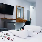 Olivia Hotel