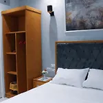 Olivia Hotel